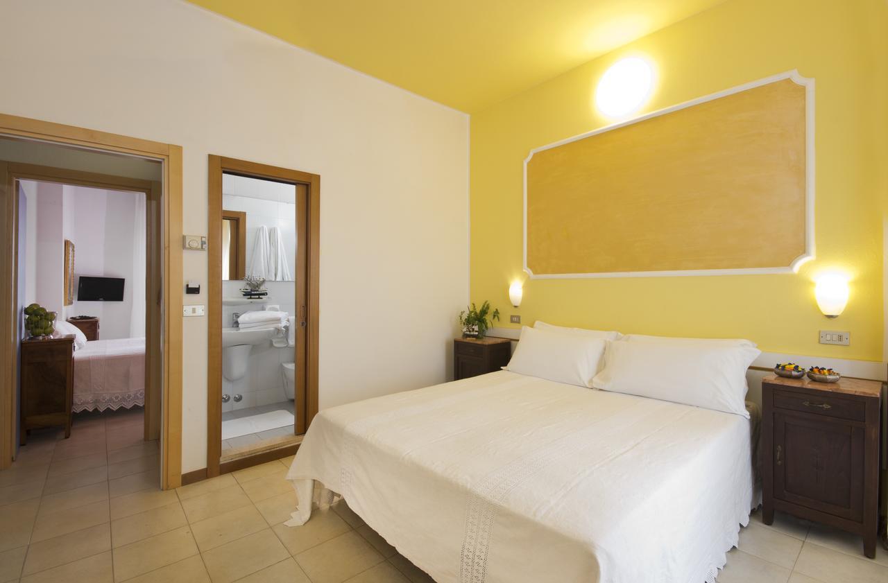 Hotel Trafalgar 리미니 외부 사진